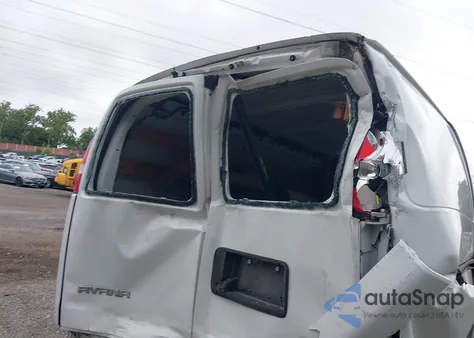 2018 GMC Savana 2500 Work Van from USA, damaged, VIN 1GTW7AFG6J1912059